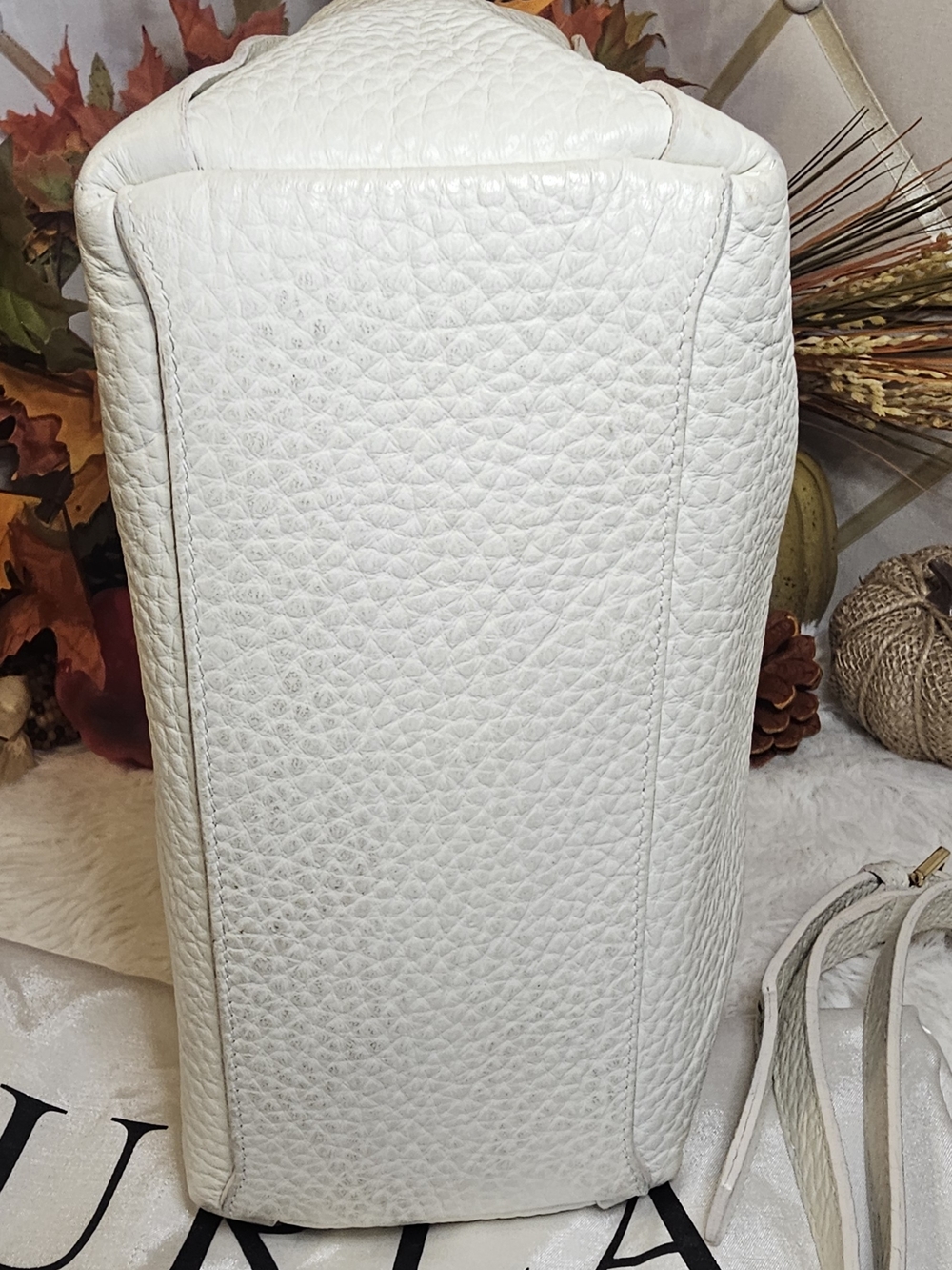 Furla Cream Color Leather Top-Handle Tote with Detachable Strap And Dustbag. - Picture 7 of 11